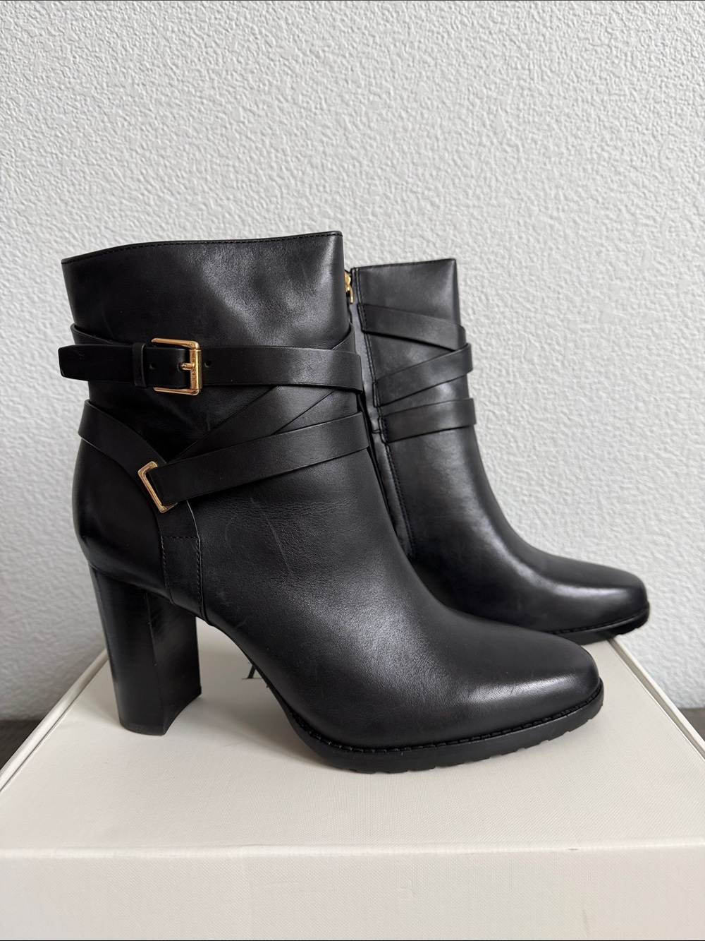 Lauren Ralph Lauren Collin’s Dress Black Leather Ankle Booties NIB